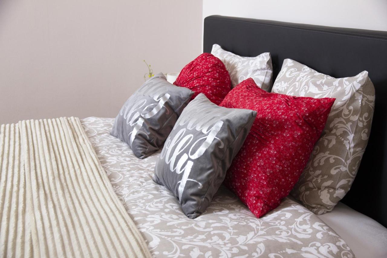 Nicola'S Apartment Novi Sad Ngoại thất bức ảnh