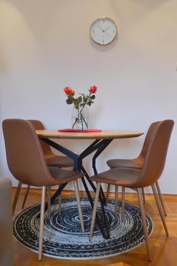 Nicola'S Apartment Novi Sad Ngoại thất bức ảnh